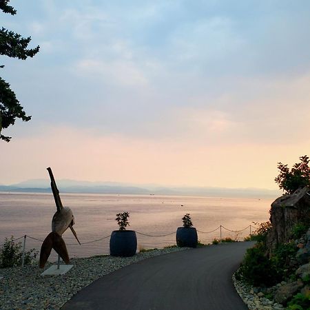 Sooke Harbour House Hotel Exterior foto