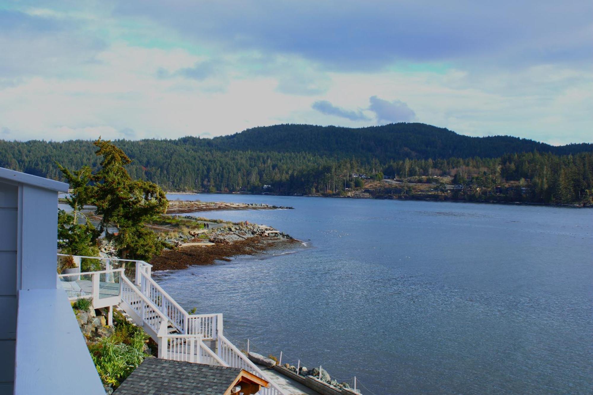 Sooke Harbour House Hotel Exterior foto