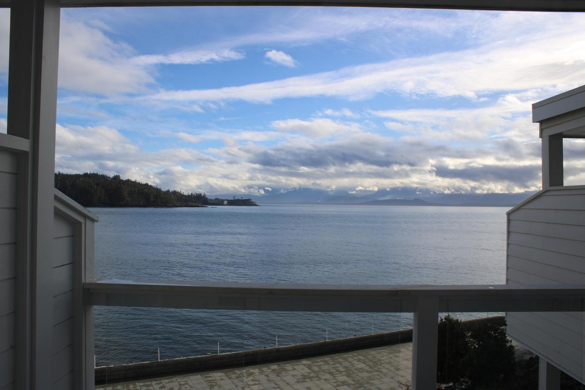 Sooke Harbour House Hotel Exterior foto