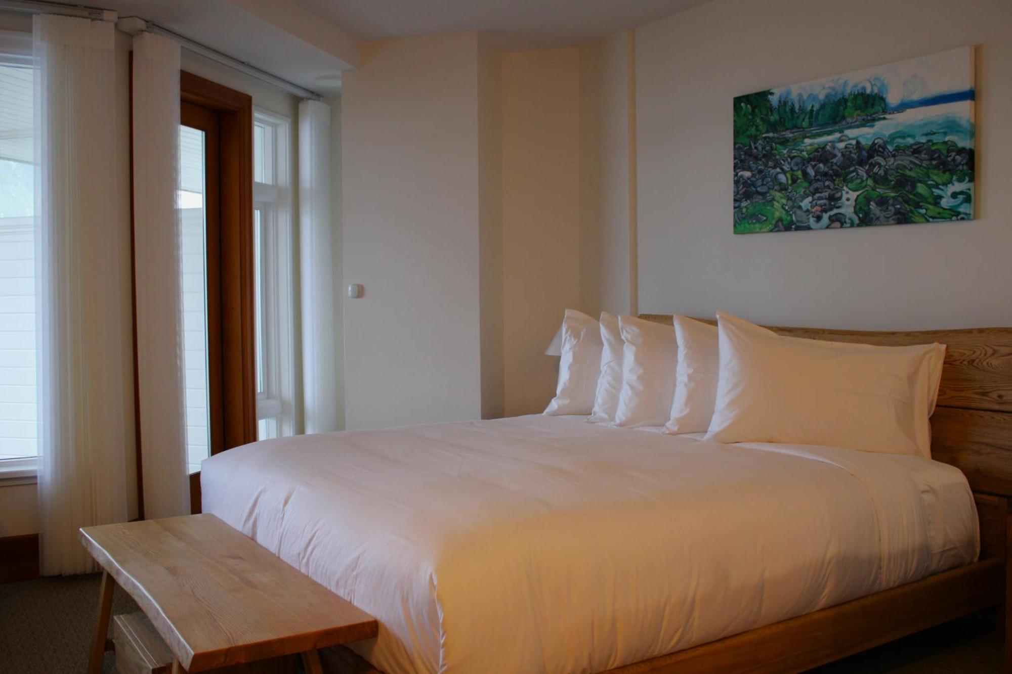 Sooke Harbour House Hotel Exterior foto