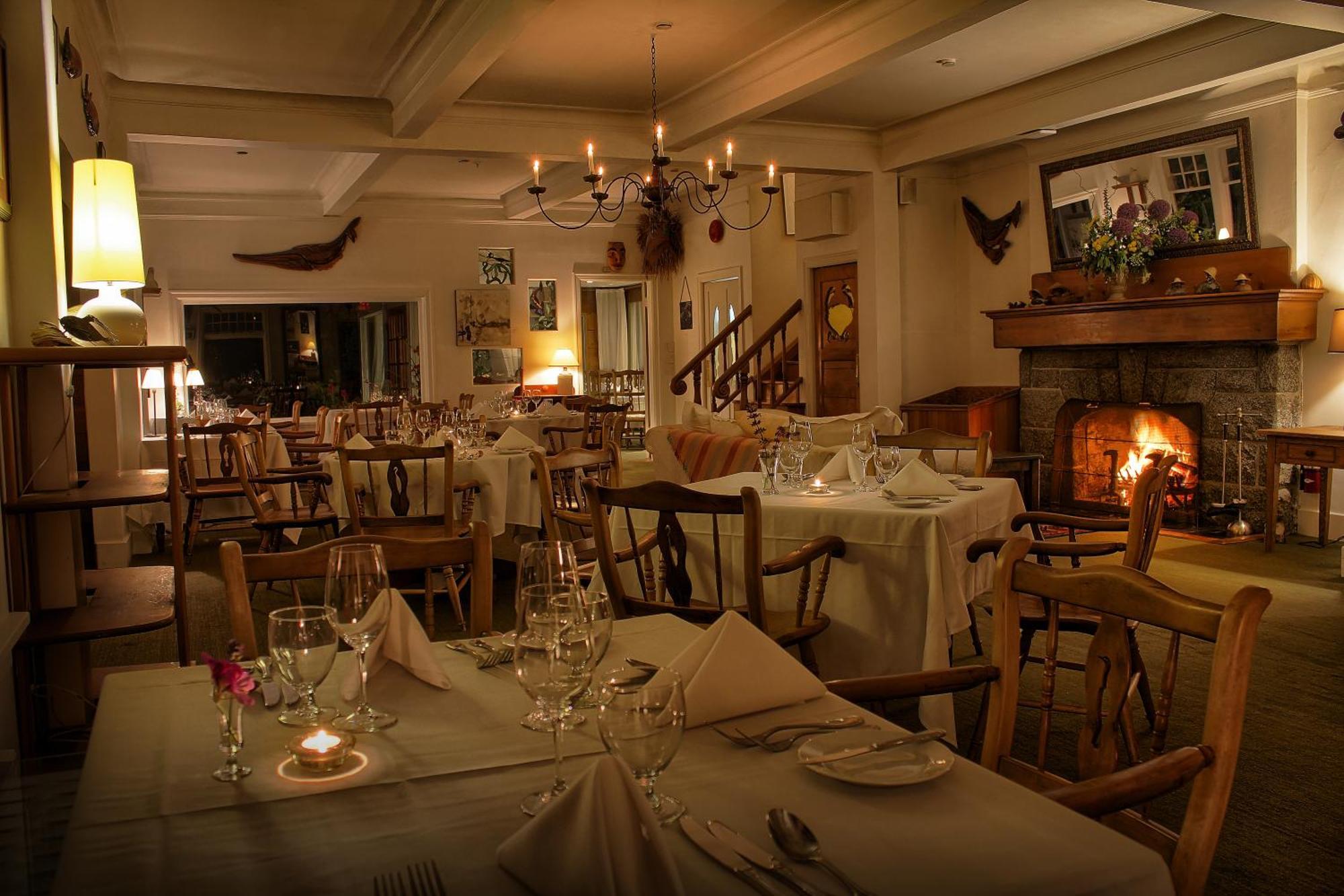 Sooke Harbour House Hotel Exterior foto